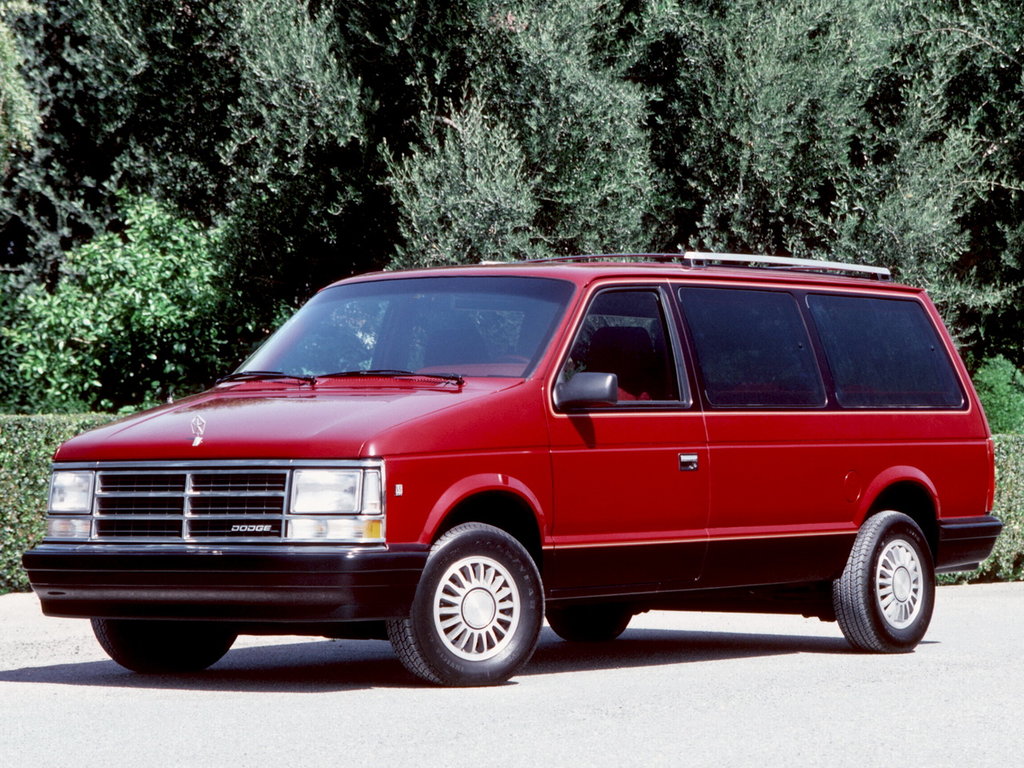 Dodge Caravan 1 поколение, рестайлинг, минивэн (06.1987 - 07.1990)